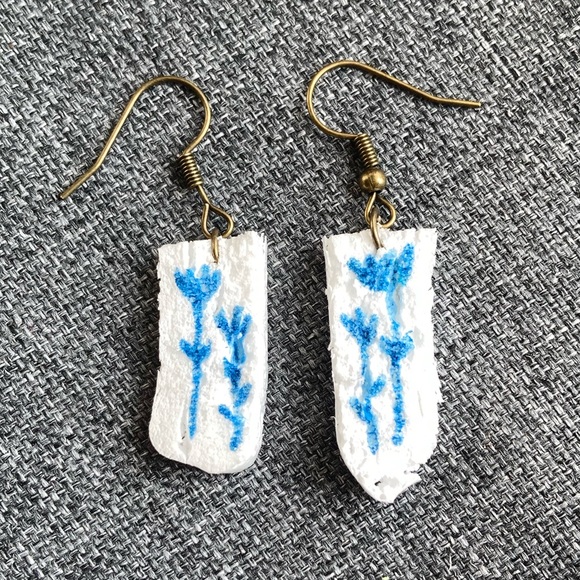 Gold Clay Flower Dangle Earrings - Picture 3 of 4